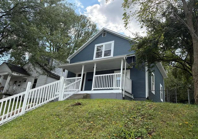 Photo 1 of Single family home for sale at 1811 Hillside Ave, Springfield, OH 45503 | MLS# 226034998 | Listing updated on 2026-10-02