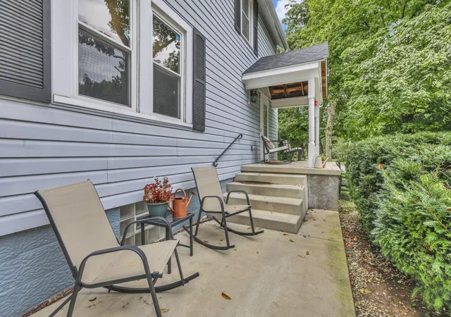 Photo 3 of Single family home for sale at 1161 Frederick St, Lancaster, OH 43130 | MLS# 226034984 | Listing updated on 2026-10-04