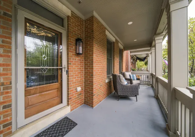 Photo 2 of Single family home for sale at 1050 Perry St, Columbus, OH 43201 | MLS# 226039535 | Listing updated on 2026-10-19