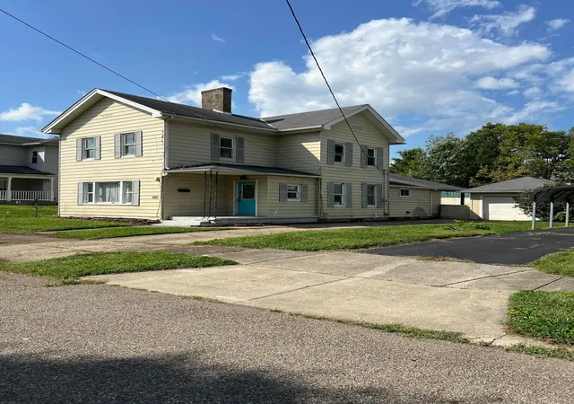 Photo 1 of Single family home for sale at 260 Lawrence St, Newark, OH 43055 | MLS# 226035125 | Listing updated on 2026-10-08