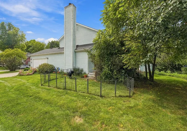 Photo 3 of Single family home for sale at 725 Stimmel Ct #725, Delaware, OH 43015 | MLS# 226035018 | Listing updated on 2026-09-28