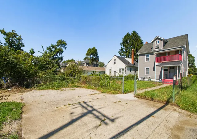 Photo 23 of Single family home for sale at 1677 Genessee Ave, Columbus, OH 43211 | MLS# 226035033 | Listing updated on 2026-10-05