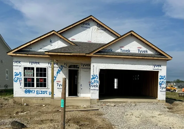 Photo 3 of Single family home for sale at 8847 Eliot Dr, Plain City, OH 43064 | MLS# 226035113 | Listing updated on 2026-10-27