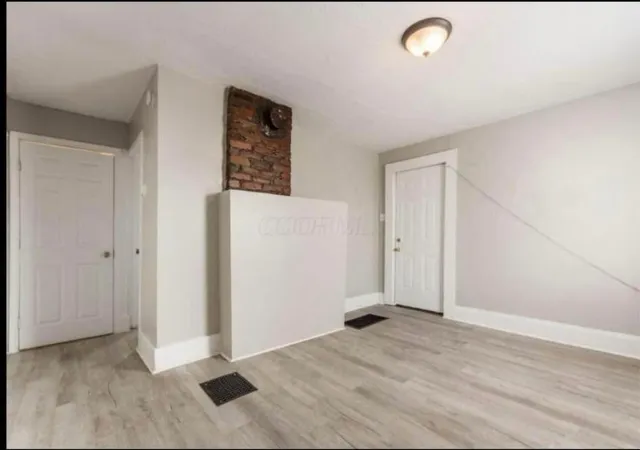 Photo 3 of Single family home for sale at 455 Johnson St, Columbus, OH 43203 | MLS# 226035012 | Listing updated on 2026-09-21