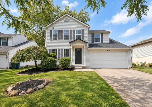 Photo 1 of Single family home for sale at 4745 Ascot Dr, Columbus, OH 43229 | MLS# 226035106 | Listing updated on 2026-09-21