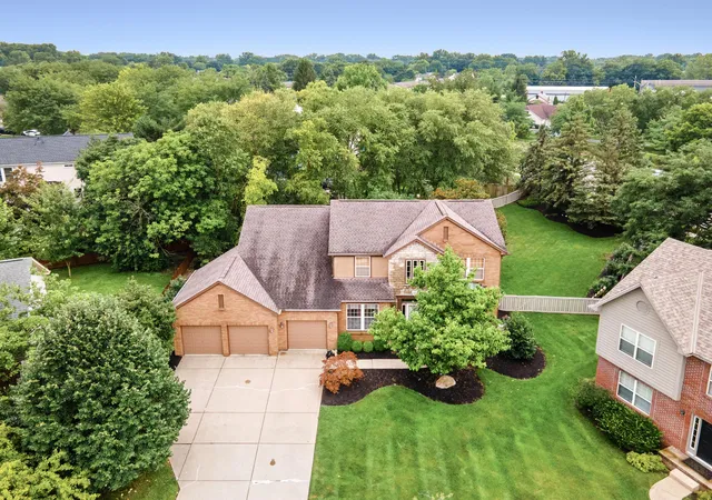 Photo 1 of Single family home for sale at 354 Amesbury Ct, Westerville, OH 43082 | MLS# 226035449 | Listing updated on 2026-09-18