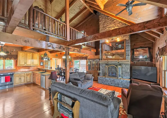Photo 2 of Single family home for sale at 19697 Knox Lake Rd, Fredericktown, OH 43019 | MLS# 226035027 | Listing updated on 2026-09-14