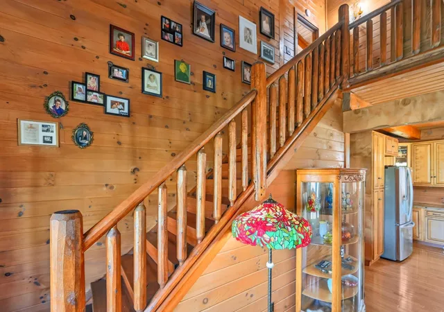 Photo 4 of Single family home for sale at 19697 Knox Lake Rd, Fredericktown, OH 43019 | MLS# 226035027 | Listing updated on 2026-09-14