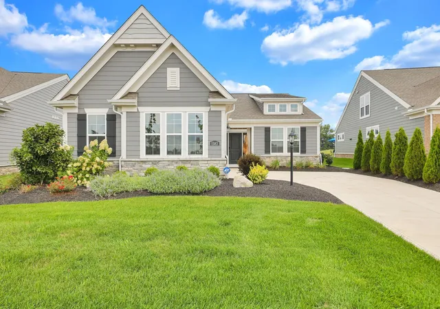 Photo 2 of Single family home for sale at 1583 Goldwell Dr, Sunbury, OH 43074 | MLS# 226035081 | Listing updated on 2026-10-01