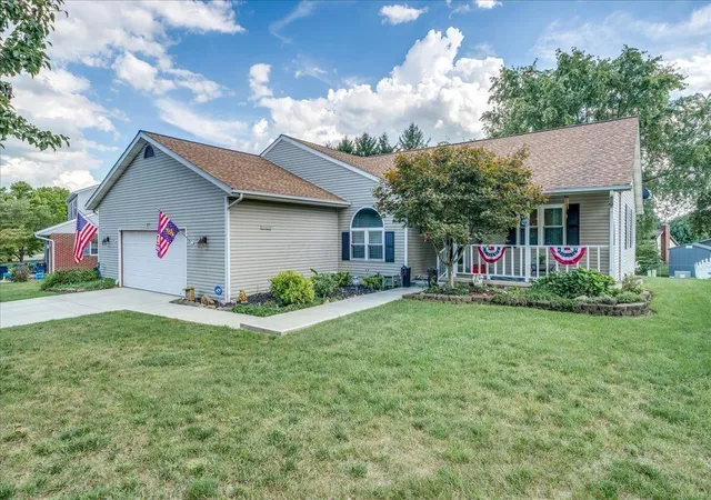 Single family home for sale at 377 Lawnwood Dr, Circleville, OH 43113 | MLS# 226035139