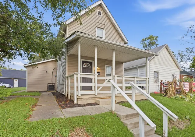 Photo 1 of Single family home for sale at 2405 S 7th Street, Columbus, OH 43207 | MLS# 226036209 | Listing updated on 2026-09-23