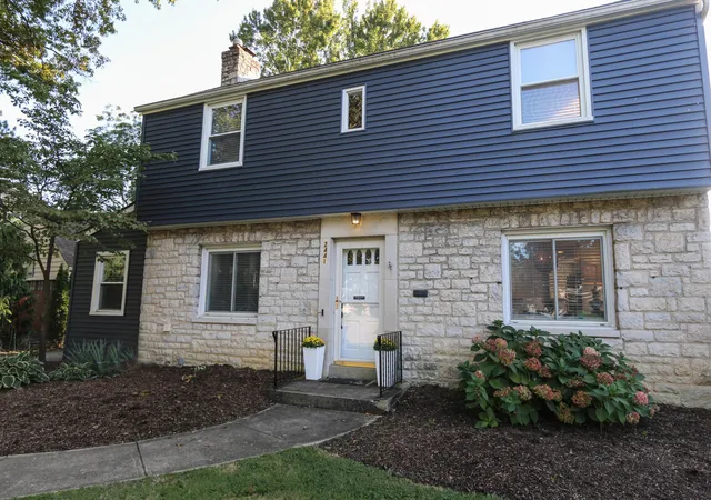 Photo 3 of Single family home for sale at 2441 Berwick Blvd, Columbus, OH 43209 | MLS# 226035238 | Listing updated on 2026-09-27