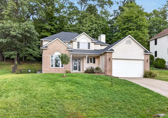 Single family home for sale at 672 Alpine Cir, Heath, OH 43056 | MLS# 226035074