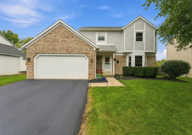 Photo 1 of Single family home for sale at 524 Colony Park Dr, Pickerington, OH 43147 | MLS# 226035127 | Listing updated on 2026-10-05