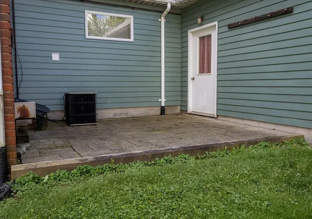 Photo 54 of Single family home for sale at 384 Sturges Ave, Mansfield, OH 44903 | MLS# 226035092 | Listing updated on 2026-10-05
