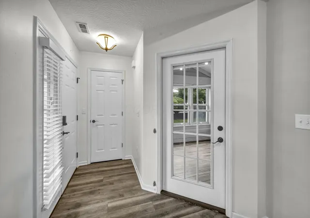 Photo 3 of Condo for sale at 1389 Underwood Farms Blvd, Columbus, OH 43230 | MLS# 226035525 | Listing updated on 2026-09-20