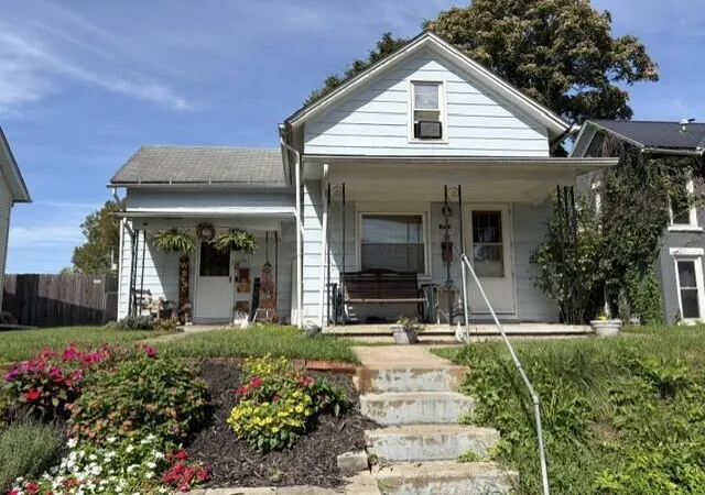 Multi family home for sale at 153 Lake St, Lancaster, OH 43130 | MLS# 226035103