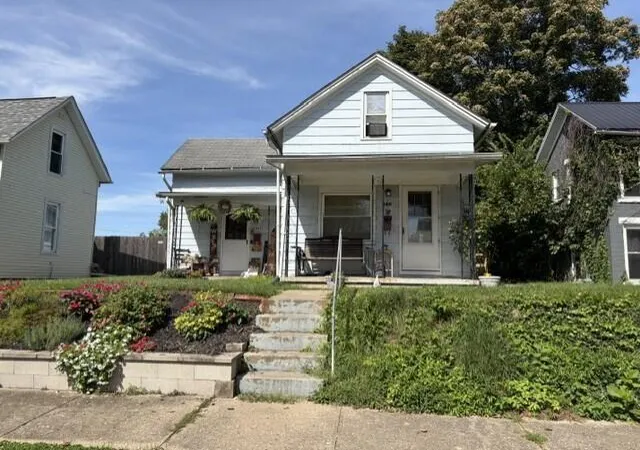 Photo 3 of Multi family home for sale at 153 Lake St, Lancaster, OH 43130 | MLS# 226035103 | Listing updated on 2026-09-15