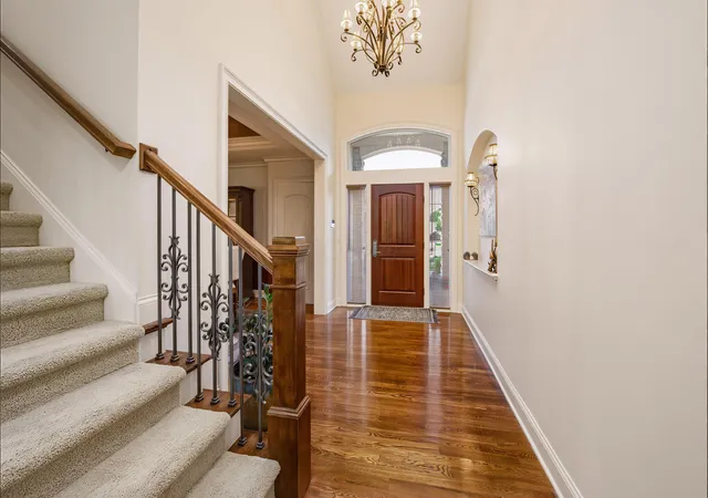 Photo 2 of Single family home for sale at 746 Matthews Brk Ln, Powell, OH 43065 | MLS# 226035118 | Listing updated on 2026-09-21