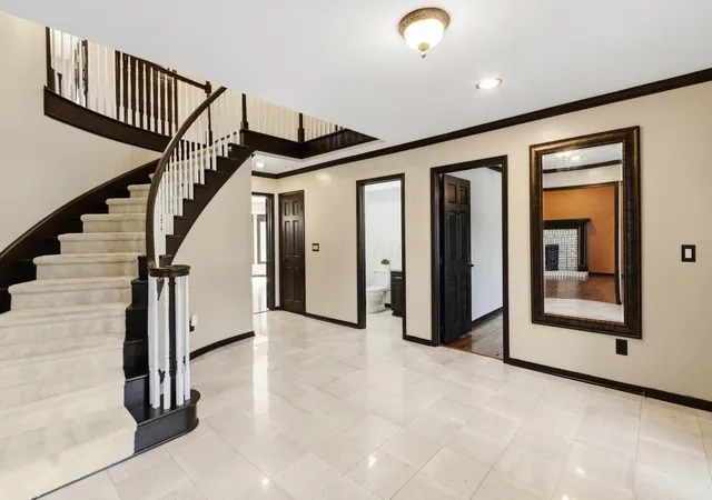 Photo 3 of Single family home for sale at 705 Weston Park Dr, Powell, OH 43065 | MLS# 226035437 | Listing updated on 2026-09-17