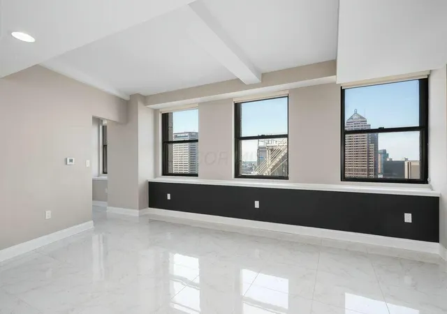 Photo 3 of Condo for sale at 50 W Broad St #2104, Columbus, OH 43215 | MLS# 226035136 | Listing updated on 2026-09-16