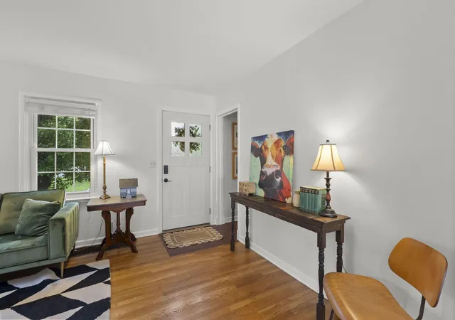 Photo 3 of Single family home for sale at 188 Hamilton Ave, Westerville, OH 43081 | MLS# 226035406 | Listing updated on 2026-10-09