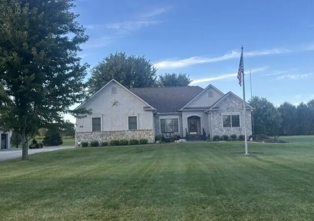 Photo 1 of Single family home for sale at 3084 Bickel Church Rd Nw, Baltimore, OH 43105 | MLS# 226035376 | Listing updated on 2026-09-16