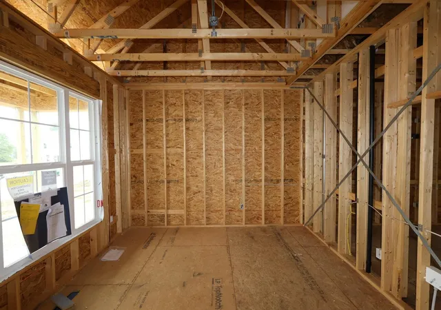 Photo 2 of Single family home for sale at 15 Englewood Rd, Commercial Point, OH 43116 | MLS# 226035190 | Listing updated on 2026-10-02