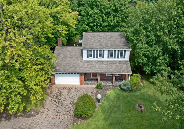 Photo 2 of Single family home for sale at 15419 Montgomery Rd, Johnstown, OH 43031 | MLS# 226035981 | Listing updated on 2026-09-21