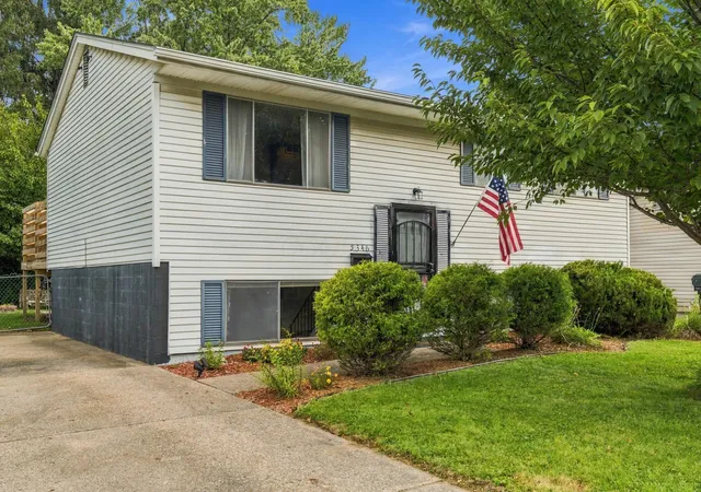 Photo 1 of Single family home for sale at 5346 Carbondale Dr, Columbus, OH 43232 | MLS# 226035808 | Listing updated on 2026-09-24