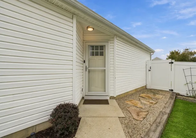 Photo 3 of Single family home for sale at 6098 Chidley St, Galloway, OH 43119 | MLS# 226038757 | Listing updated on 2026-10-27