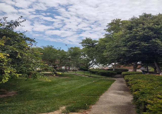 Photo 3 of Condo for sale at 2312 Hardesty Ct #H2, Columbus, OH 43204 | MLS# 226035204 | Listing updated on 2026-09-16