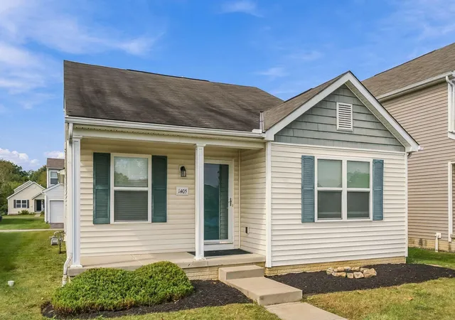 Photo 2 of Single family home for sale at 1405 Cedar Rapids Dr, Columbus, OH 43228 | MLS# 226035209 | Listing updated on 2026-09-21