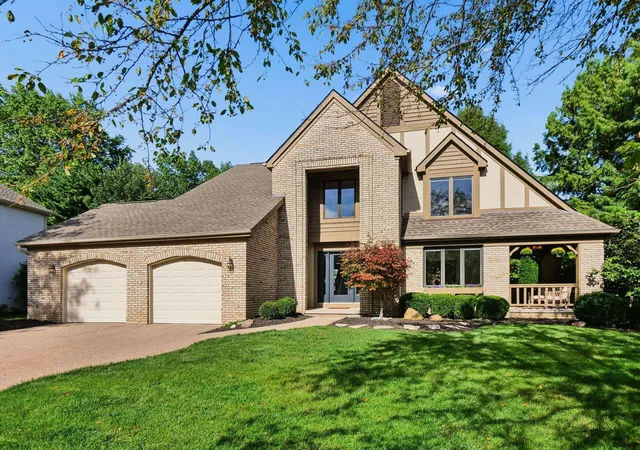 Photo 3 of Single family home for sale at 516 Big Rock Ct, Westerville, OH 43082 | MLS# 226035372 | Listing updated on 2026-09-28
