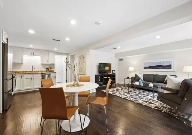 Listing Photo 1 - Condo for sale in building located at 2109 W 5Th Ave, Columbus, OH 43212 - Unit #E