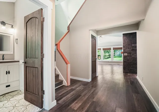 Photo 3 of Single family home for sale at 6 Sussex Dr, Athens, OH 45701 | MLS# 226035230 | Listing updated on 2026-10-07
