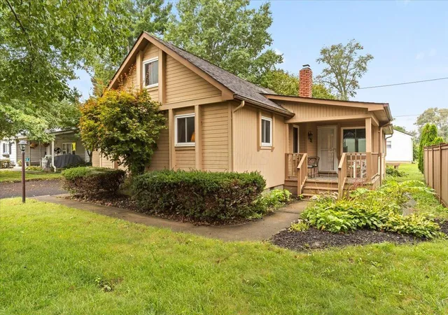 Photo 1 of Single family home for sale at 13807 Rosewood Rd Ne, Thornville, OH 43076 | MLS# 226035629 | Listing updated on 2026-09-30
