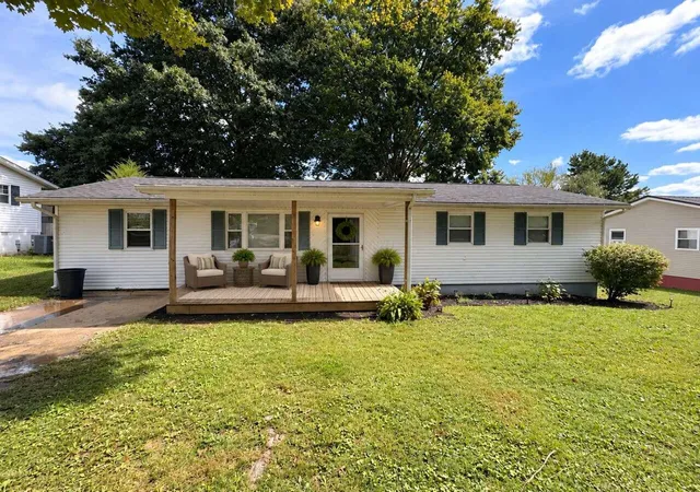Photo 1 of Single family home for sale at 166 Gavin St, Bidwell, OH 45614 | MLS# 226035323 | Listing updated on 2026-10-17
