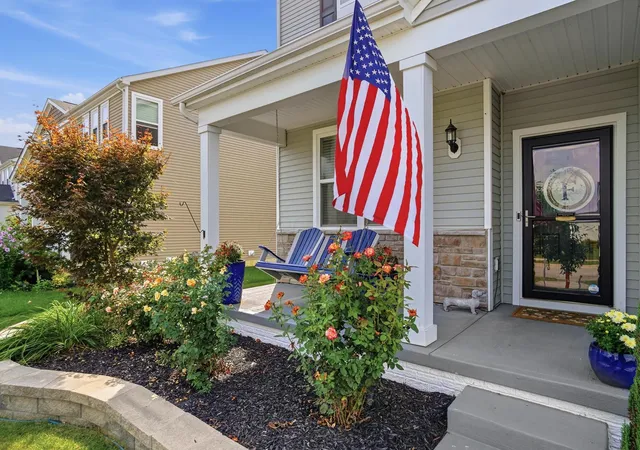 Photo 3 of Single family home for sale at 707 Clymer St, Delaware, OH 43015 | MLS# 226035753 | Listing updated on 2026-09-28