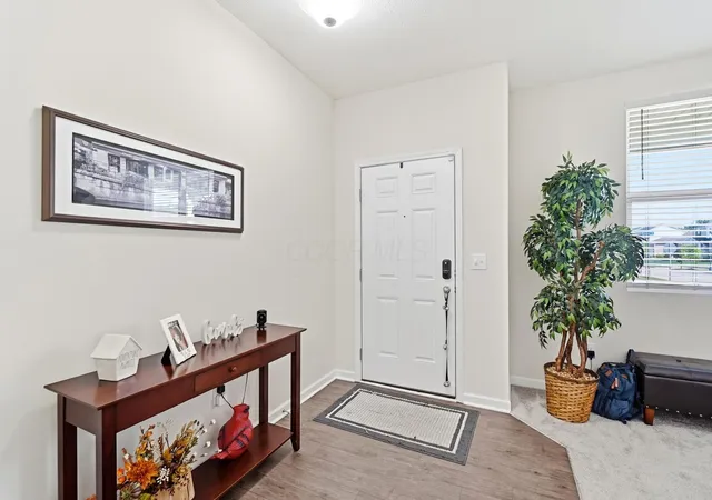 Photo 4 of Single family home for sale at 707 Clymer St, Delaware, OH 43015 | MLS# 226035753 | Listing updated on 2026-09-28