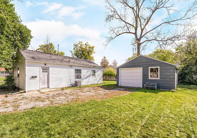Photo 1 of Single family home for sale at 4379 Saint Margaret Ln, Columbus, OH 43213 | MLS# 226039041 | Listing updated on 2026-10-22