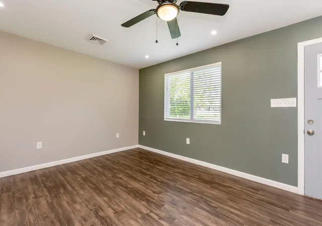 Photo 3 of Single family home for sale at 4379 Saint Margaret Ln, Columbus, OH 43213 | MLS# 226039041 | Listing updated on 2026-10-22