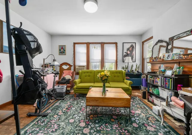 Photo 4 of House for sale at 108 W Weber Rd, Columbus, OH 43202 | MLS# 226035378 | Listing updated on 2026-09-21
