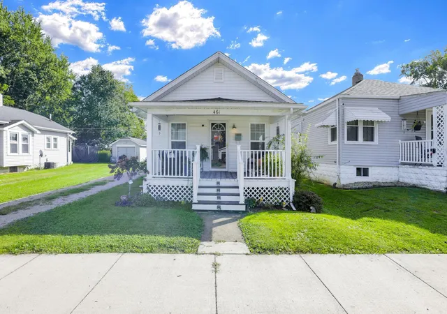 Photo 2 of Single family home for sale at 461 Arlington Ave, Newark, OH 43055 | MLS# 226035271 | Listing updated on 2026-09-22