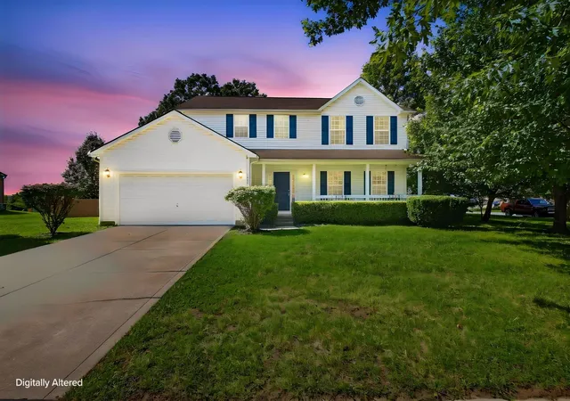 Photo 2 of Sale Pending at 1404 Autumn Dr, Lancaster, OH 43130 | MLS# 226035422 | Listing updated on 2026-09-27