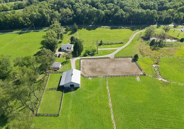 Photo 2 of Single family home for sale at 12071 Flint Ridge Rd Se, Heath, OH 43056 | MLS# 226035321 | Listing updated on 2026-10-05