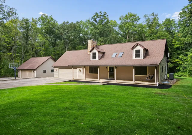 Photo 1 of Single family home for sale at 22000 Westlake Lee Rd, Marysville, OH 43040 | MLS# 226035777 | Listing updated on 2026-09-20