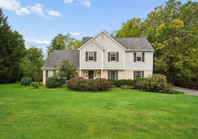 Photo 1 of Single family home for sale at 8029 Ashland Ct Nw, Canal Winchester, OH 43110 | MLS# 226036643 | Listing updated on 2026-09-30