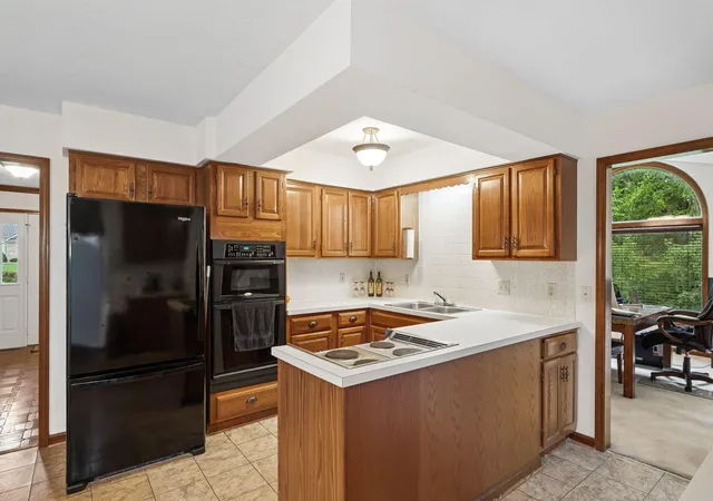 Photo 3 of Single family home for sale at 8029 Ashland Ct NW, Canal Winchester, OH 43110 | MLS# 226036643 | Listing updated on 2026-09-30