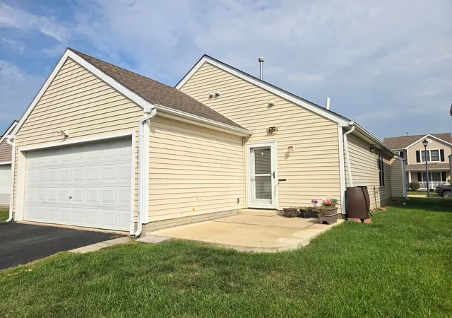 Photo 3 of Sale Pending at 2253 Kilchurn Dr, Marion, OH 43302 | MLS# 226035365 | Listing updated on 2026-09-27
